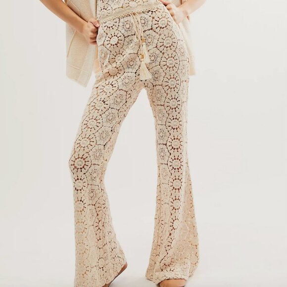 BNWT Spell Helena Crochet Lace Flare Bell Bottom Pants Boho Organic Cotton S - Picture 1 of 11
